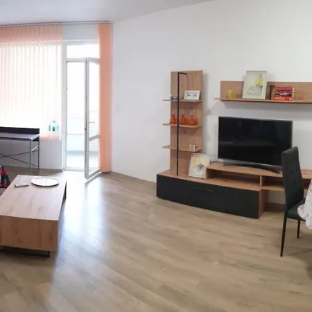 Arlet Apartment Burgaz